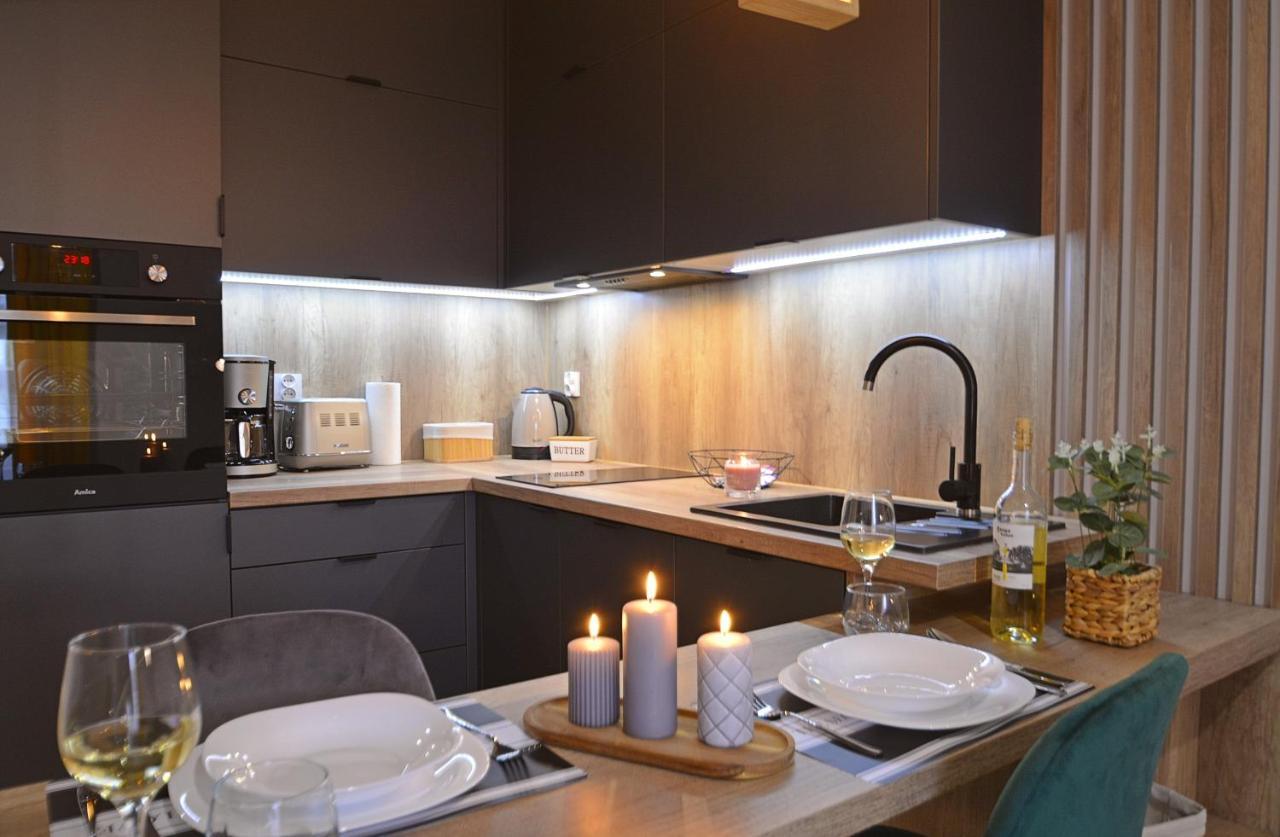 Apartamenty Bryza - Osiedle Sun Towers 38-39, Parking W Garazu Świnoujście Eksteriør bilde